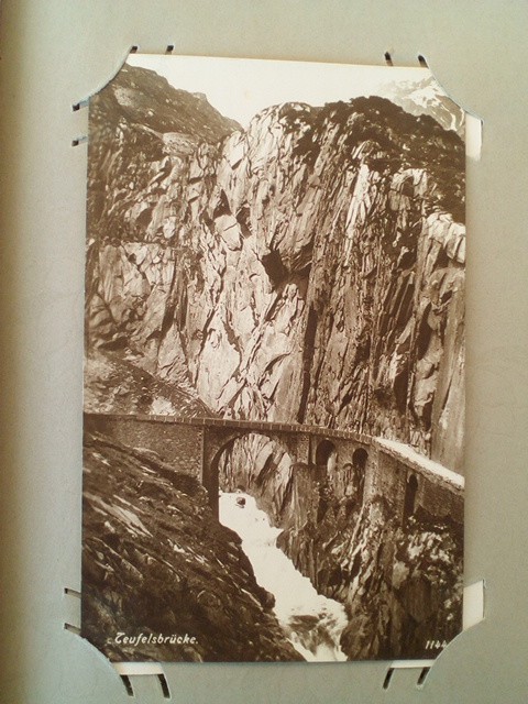 /Switzerland/CH_Place_1900-1949_Teufelsbrucke.jpg